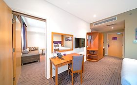 Premier Inn Dubai Investments Park - An Emirates Group Company